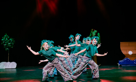 21-06-show2-1600-436.jpg